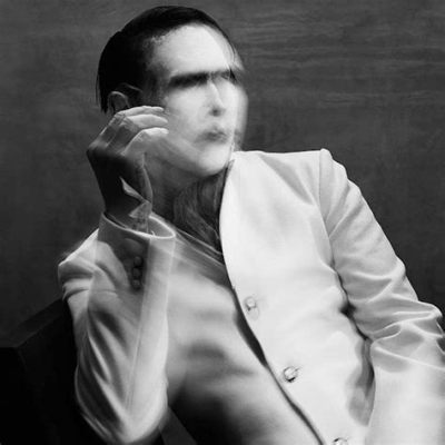  「The Pale Emperor」：静寂に溶け込むダークシンセとドラマティックなコーラス